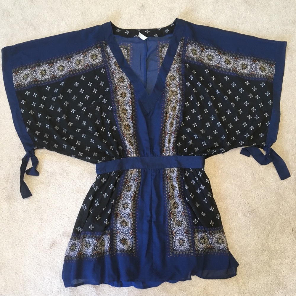 FREE PEOPLE • Boho Kimono Dress - Picture 4 of 16